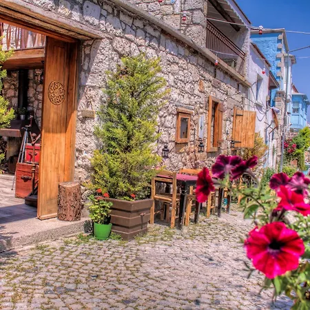 Otel Mahzen By D'azur Alaçatı